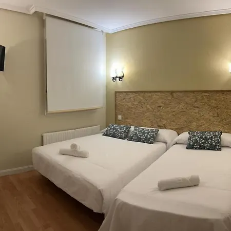 Hostal-restaurante Del Duque Gæstehus Villalbilla de Burgos