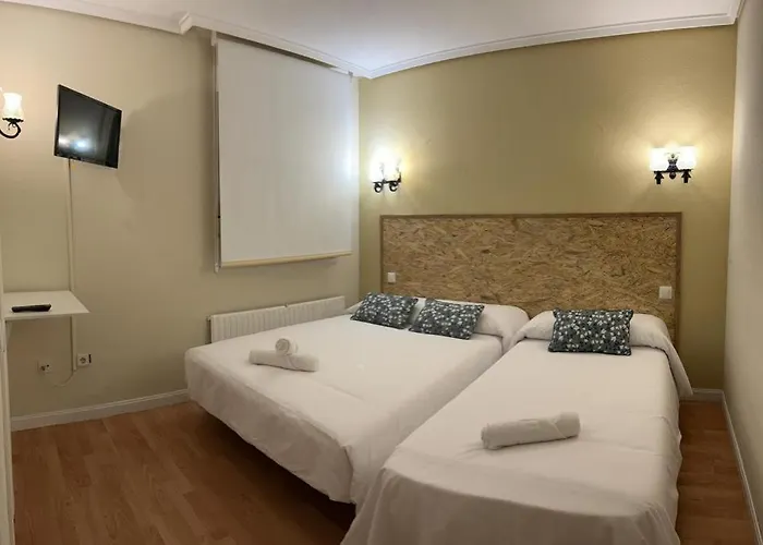 Hostal-restaurante Del Duque Maison d'hôtes Villalbilla de Burgos